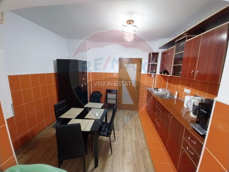 Apartament cu 3 camere  Promenada- Calea Severinului-Toporasi - 7