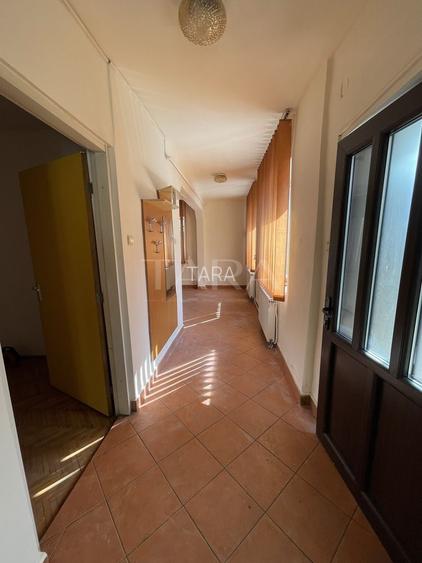 Casă de vânzare în zona Iris - 5