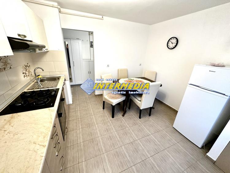 Apartament 2 Camere decomandat CETATE de Inchiriat MOBILAT Alba Iulia etaj 2 - 8