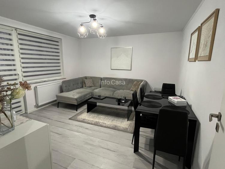 De vanzare 3 camere decomandat etaj 1 - 2