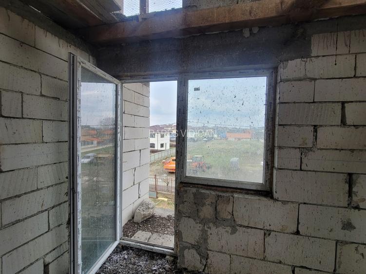 CASA DEZMIR, POSIBILITATI MULTIPLE - 7