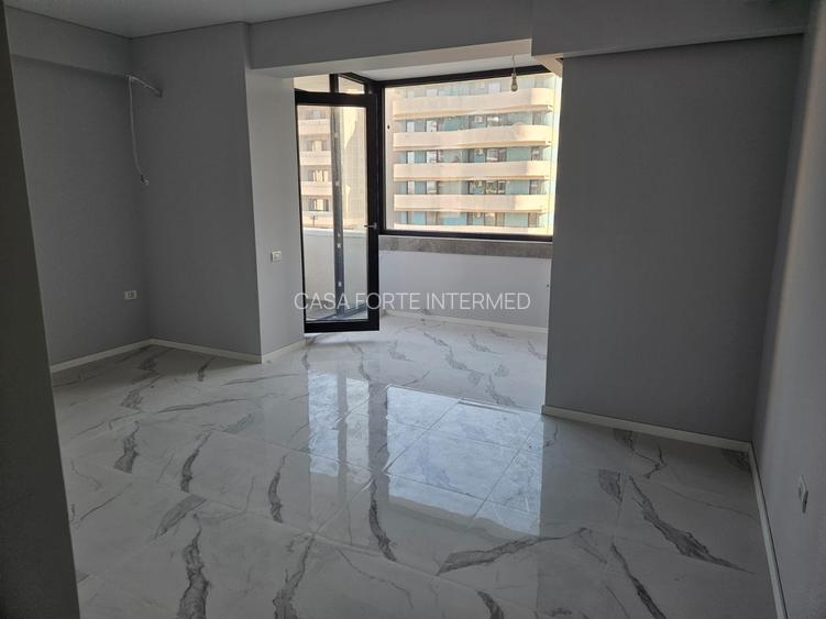 2 camere Mamaia  Building Ștefan Resort 2  82000 € - 3