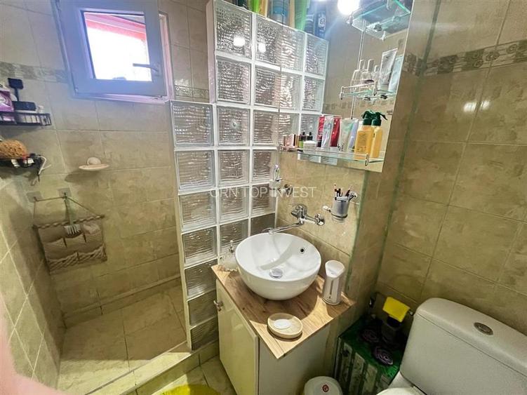 Apartament 3 camere decomandat balcon si pivnita etaj 1 Vasile Aaron - 14