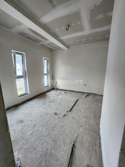 Triplex 119 mp utili, teren 180mp, ansamblu privat, Floresti - 7