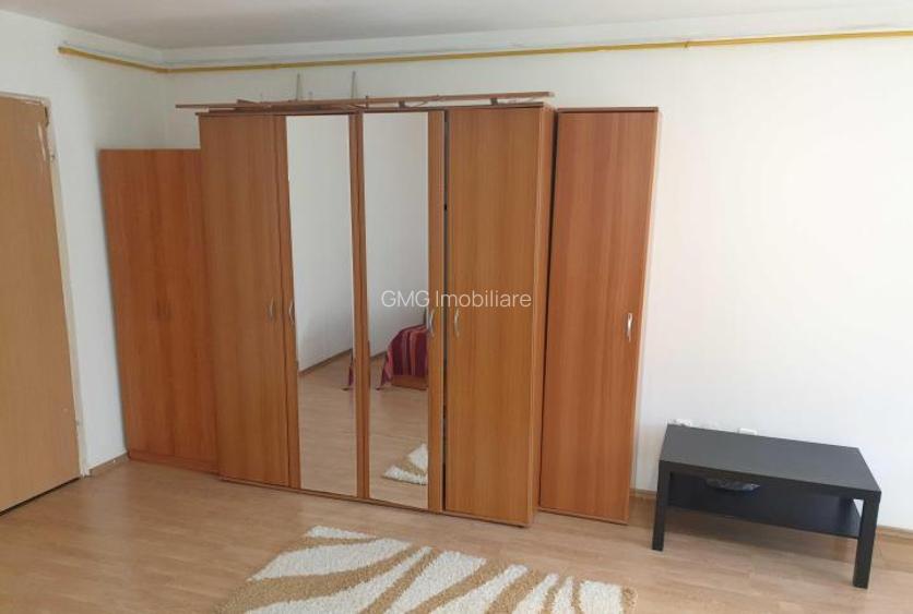 Garsoniera zona Colentina - 2