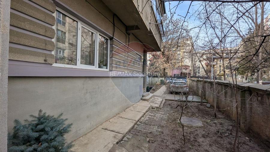 Vânzare Casă / Vilă cu 11 camere  în zona Iancului - 60