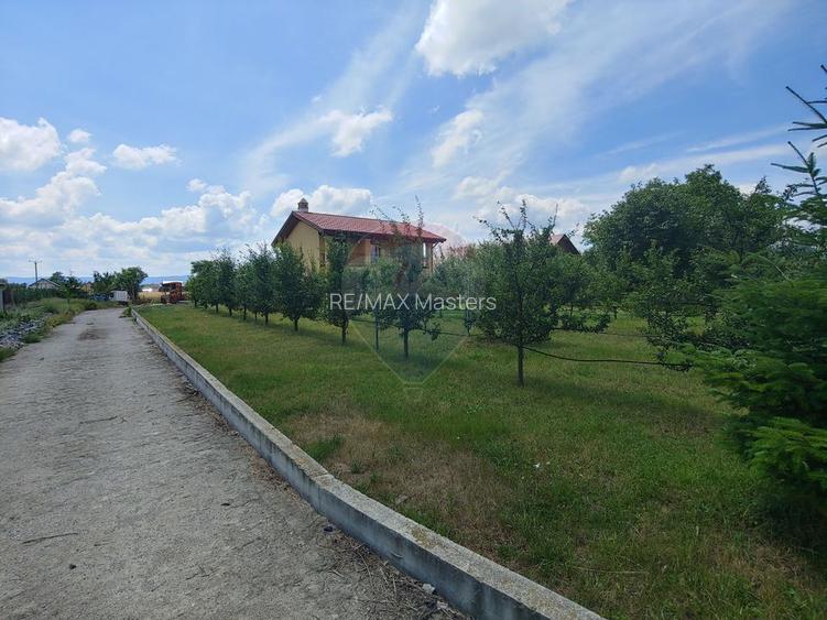 Casă / Vilă de lux cu 5 camere de vânzare în Vadu Moldovei, Suceava - 54