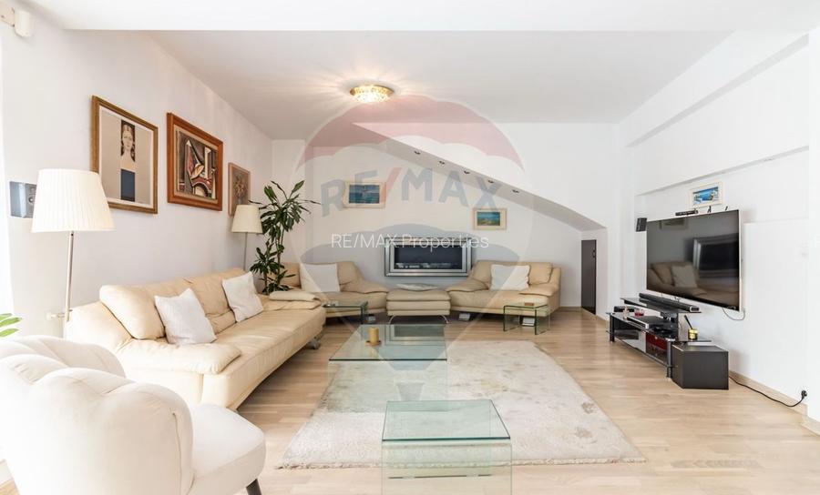 Casă / Vilă + cladire birouri de vanzare in Aviatiei, venit pasiv - 9