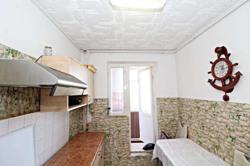 Ap. 2 camere Ciresica, aproape de Univ. Ovidius si Mamaia. Gaze