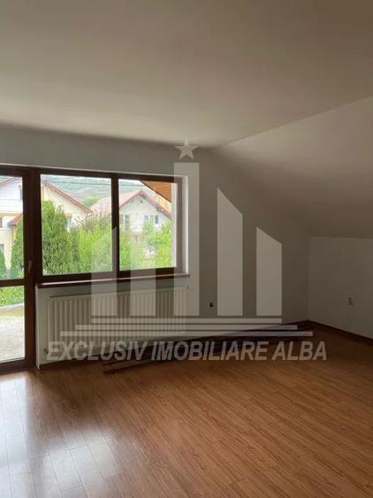 Casa individuala | 398 mp | 900 mp teren | Cetate