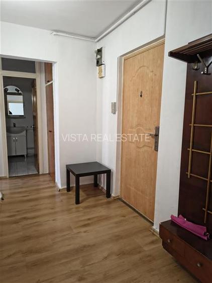 Apartament spre inchiriere, 400 euro in Centrul Civic, Brasov - 6