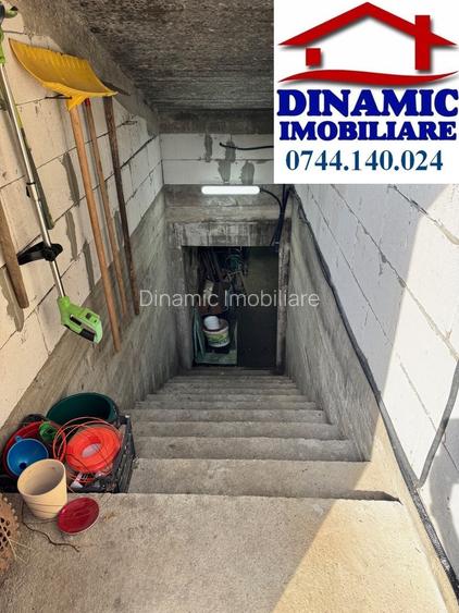 Casa+6338mp teren, sat Izvoare, 149 900 EURO - 18