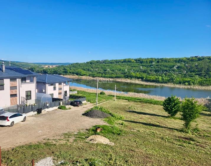 Casă modernă lângă Lacul Ezăreni - 2