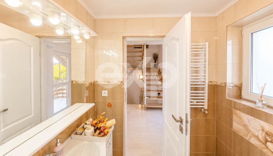 Triplex cu pod amenajat,foișor, beci și curte însorită | Cartierul Izvor - 10