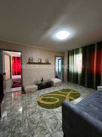 Apartament 3 camere de închiriat – zona Școala 8 – Piața I.L. Caragiale - 4