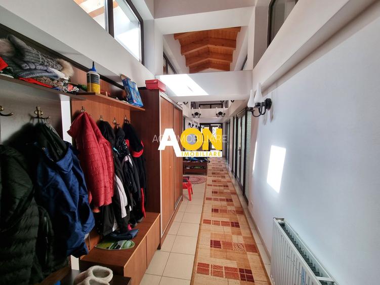 Casa de vanzare 5 camere, 980 teren, zona Piata Cetate - 12