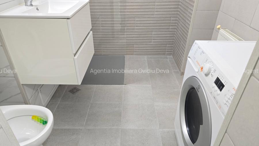 Vand apartament cu 2 camere decomandat in Deva, bloc de caramida din anul 2008, - 9