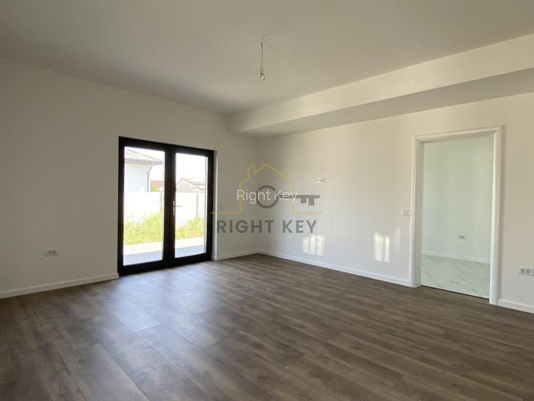 Casa parter 4 cam, 380mp teren, incalzire prin pardoseala! Comision 0% - 3