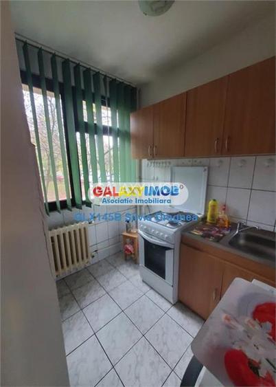 INCHIRIERE garsoniera Aparatorii Patriei (Turnu Magurele)) - 6