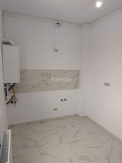 Studio 40 mp total, decomandat, bucătărie separată + loc de parcare inclus  - 13