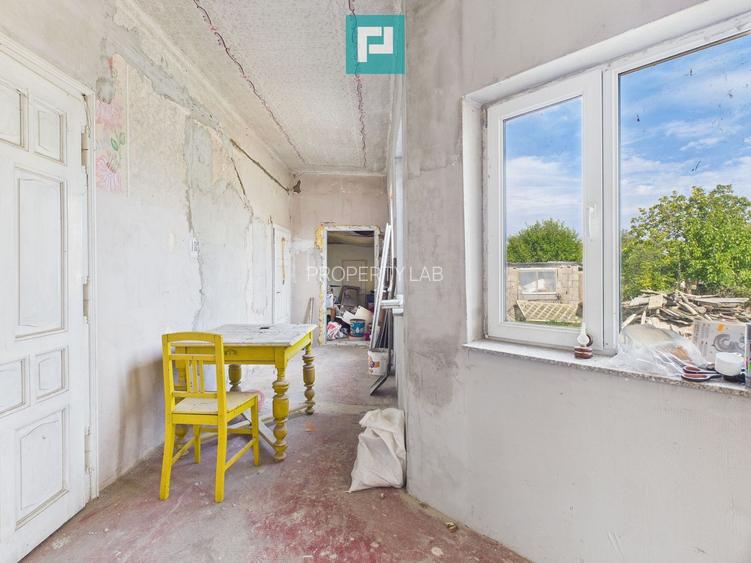 Casă spatioasă și solidă în Pecica - 18