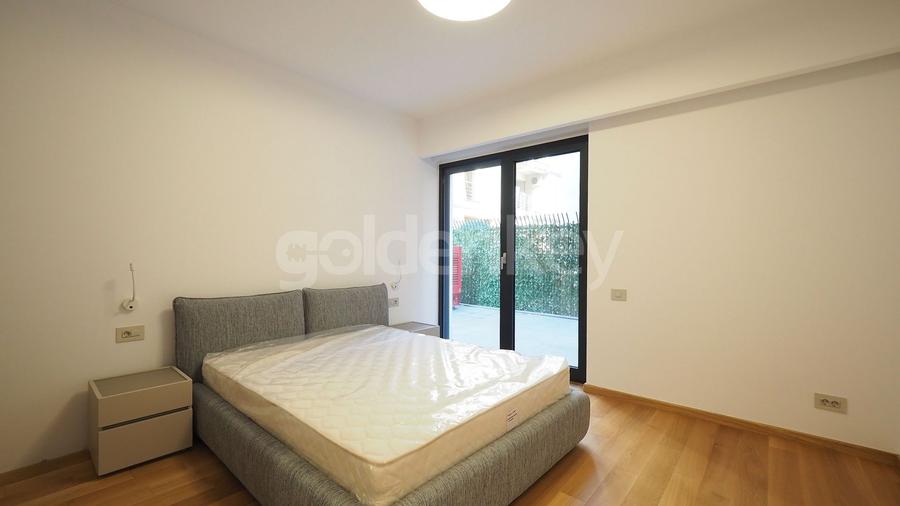 Apartament mobilat cu 3 camere, 3 bai | 130mp terasa | zona linistita