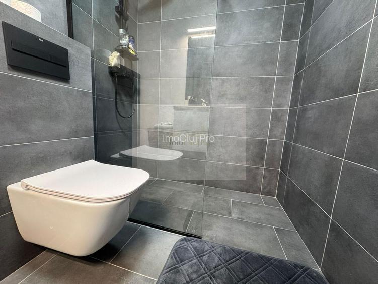 Vânzare  3 camere Grigorescu- -etaj 5/10-2 băi- parcare subter- terasa - 19