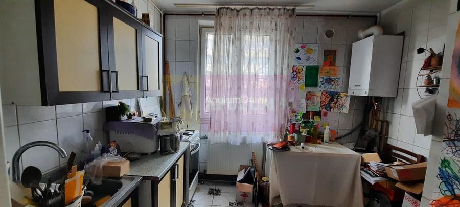 Vanzare apartament de 3 camere Dr Taberei-Valea Oltului - 2