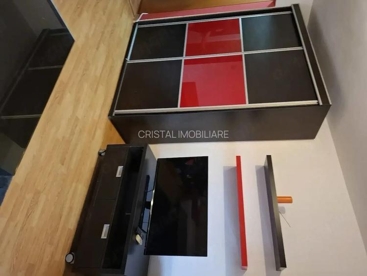 Vanzare garsoniera Titan, 5 minute metrou - 2