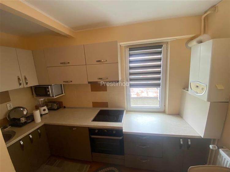 Apartament cu 3 camere de inchiriat in Tudor - 3