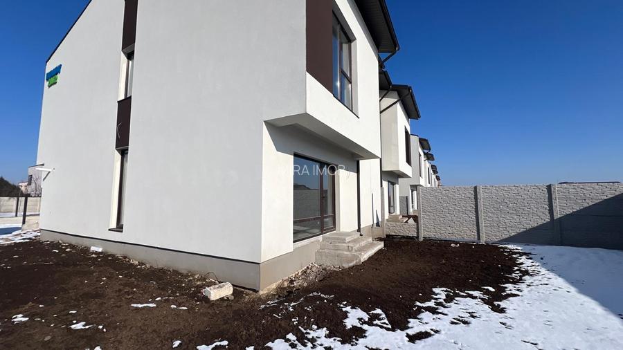 Complex rezidențial de vile individuale și duplexuri | Circuit închis | 220 mp - 3