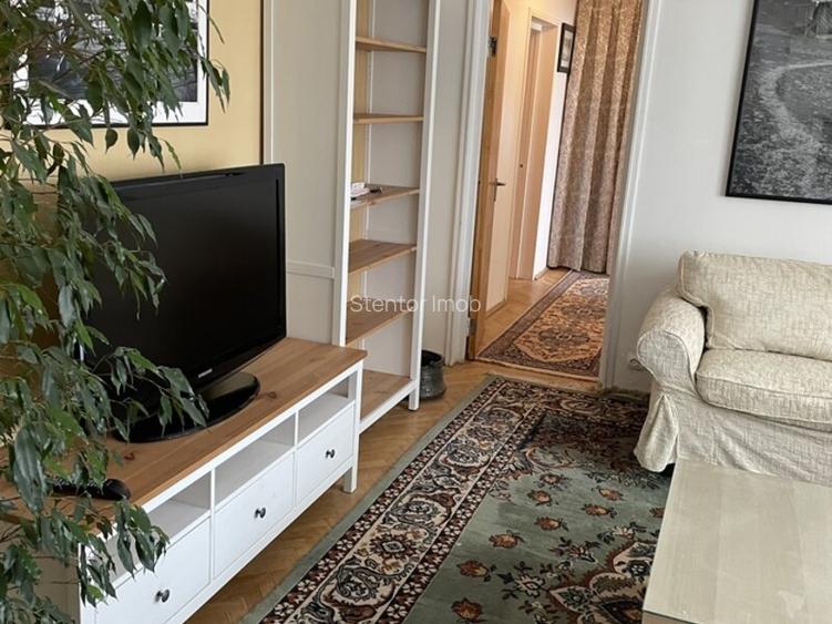 Militari, Uverturii - 10