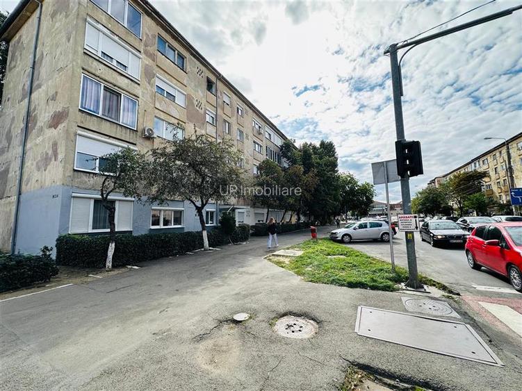 APARTAMENT 3 CAMERE, ETAJUL 2, TIP T, ZONA VELENTA, STRADA SELEUSULUI - 10