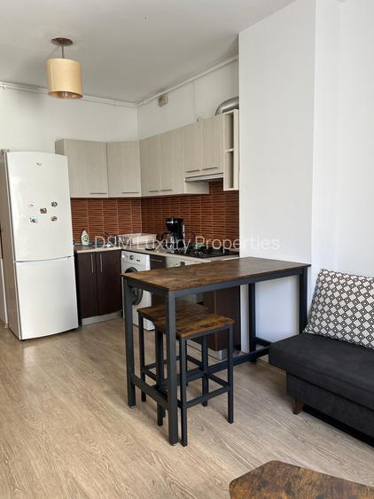 Inchiriere 2 camere Rin Grand Hotel Vitan loc de parcare inclus - 9