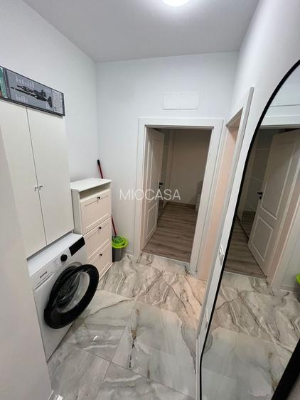Nou. Zona Braytim - langa Biserica Musicescu. Mobilat si utilat. 2 parcari. - 12