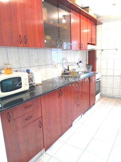 | Apartament 3 camere | 63 mp | Zorilor | - 2