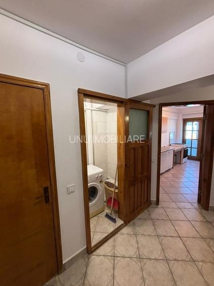 Apartament cu 1 camera - zona Centru Civic - Hala Centrala - 2