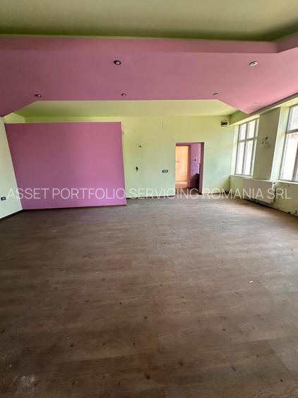 spatiu comercial - COMARNIC - 4
