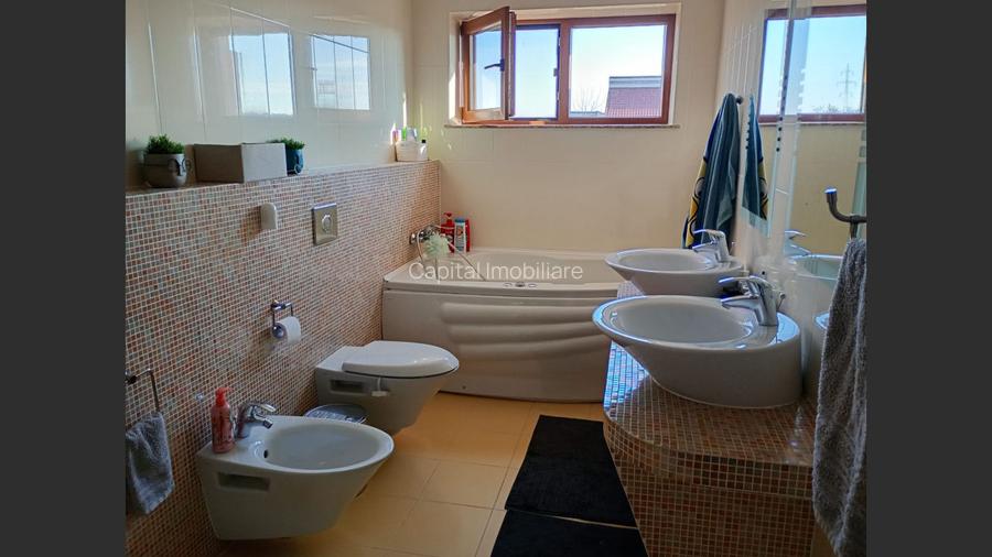 CASA P+1 , ZONA ARCASILOR - 12