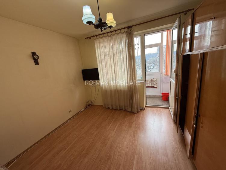 Apartament 3 camere 60 mp etaj 2 - Campina ,langa OMV - 7