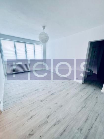 VANZARE 3 CAMERE -SEMIDECOMANDAT - TITAN - 2