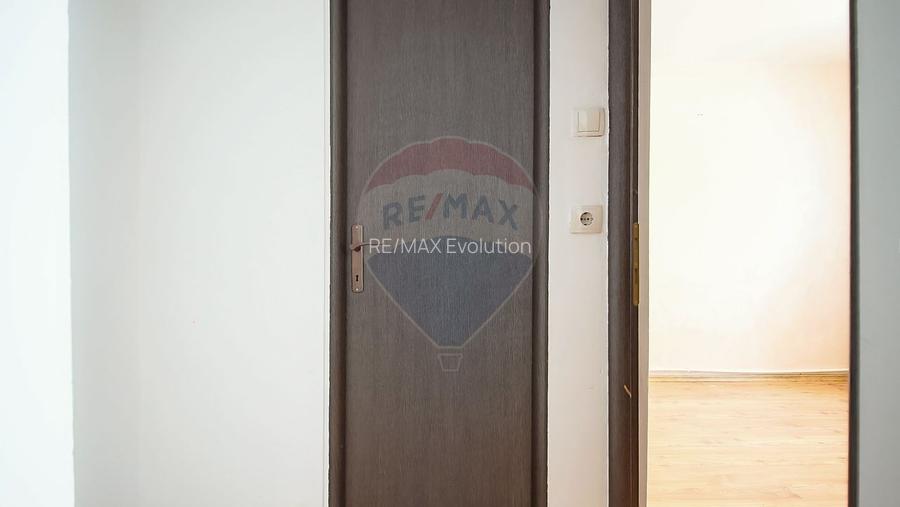 SPATIU 40 MP UTILI CU VAD | BULEVARDUL ALEXANDRU VLAHUTA NR. 21 | - 15