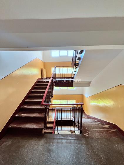 Garsoniera la prima inchiriere etaj 1 str. Cojocnei - 7