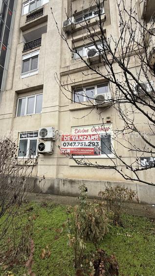 Splaiul Unirii – stradal, 3 camere decomandat, 80 mp - Langa Camera de Comert - 11