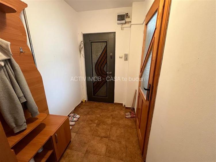 Caransebes, 2 Camere, Conf.1.,semidec., Zona Nord - 8