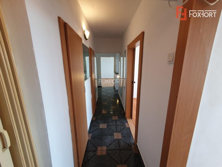Apartament 3 camere decomandat, 65,3 mp - zona Calea Sagului - 24