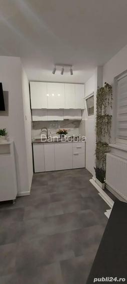 Garsoniera compacta impecabila 10 min M 1 Decembrie 1918 DB1977 - 4