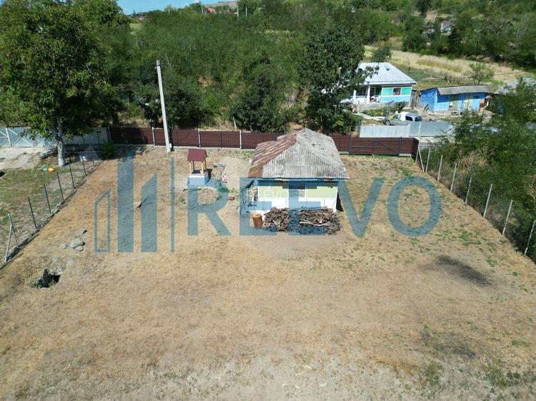 Casă și teren de vânzare în Parincea jud. Bacău. - 14