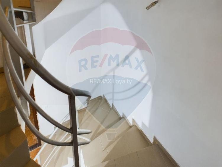 De vanzare Casa Vila București S+P+M in Sector 1 - 23