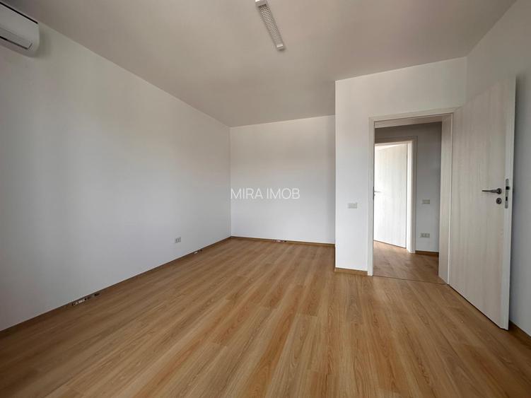 Apartament spațios cu 4 camere, dispus pe două niveluri, în Cartierul Latin - 4